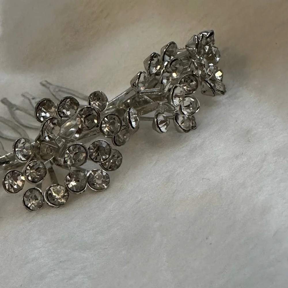 Silver Rhinestone Hair Comb Event Accessory